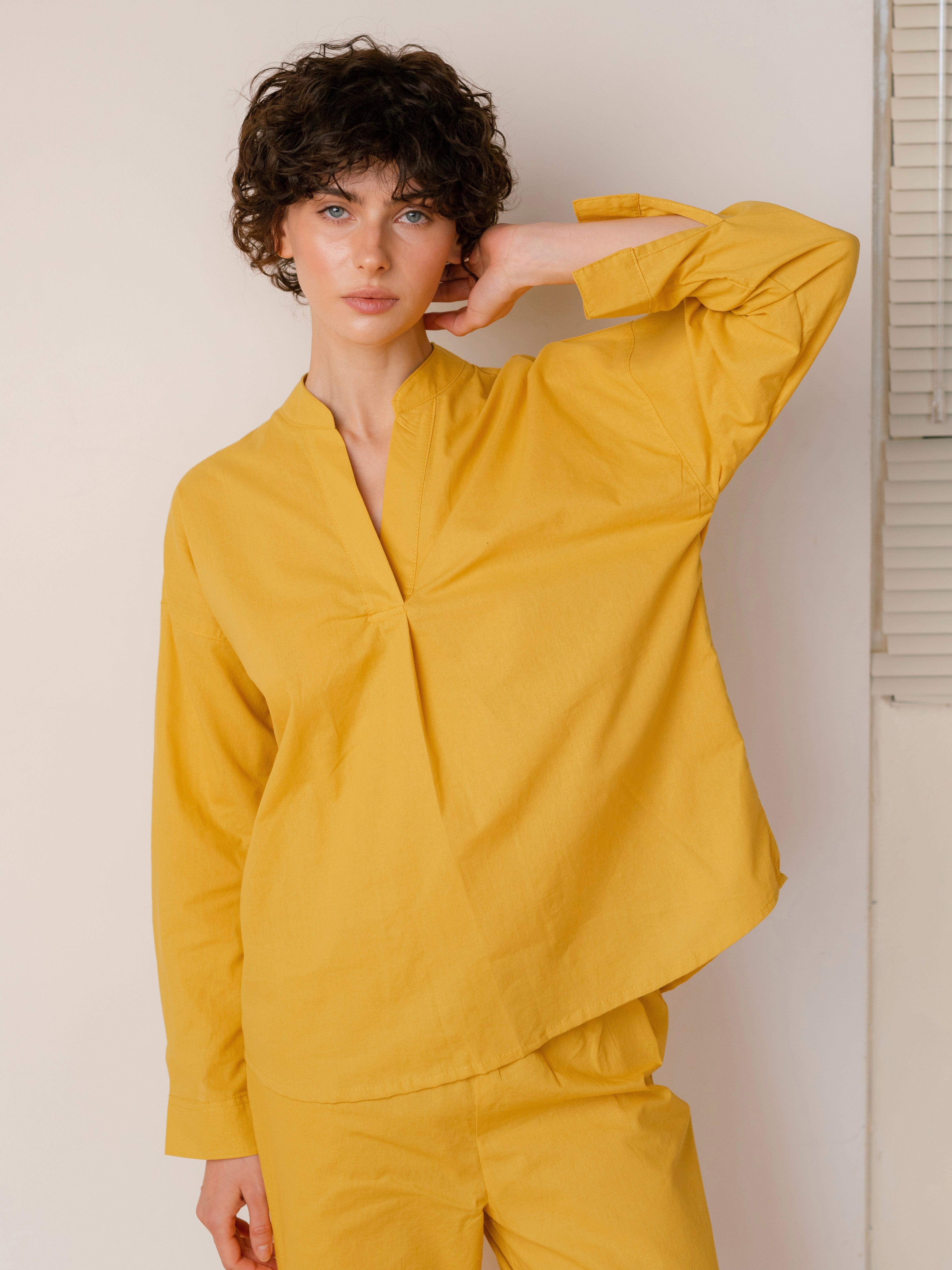 Pijama femenina de algodón cocido Curry