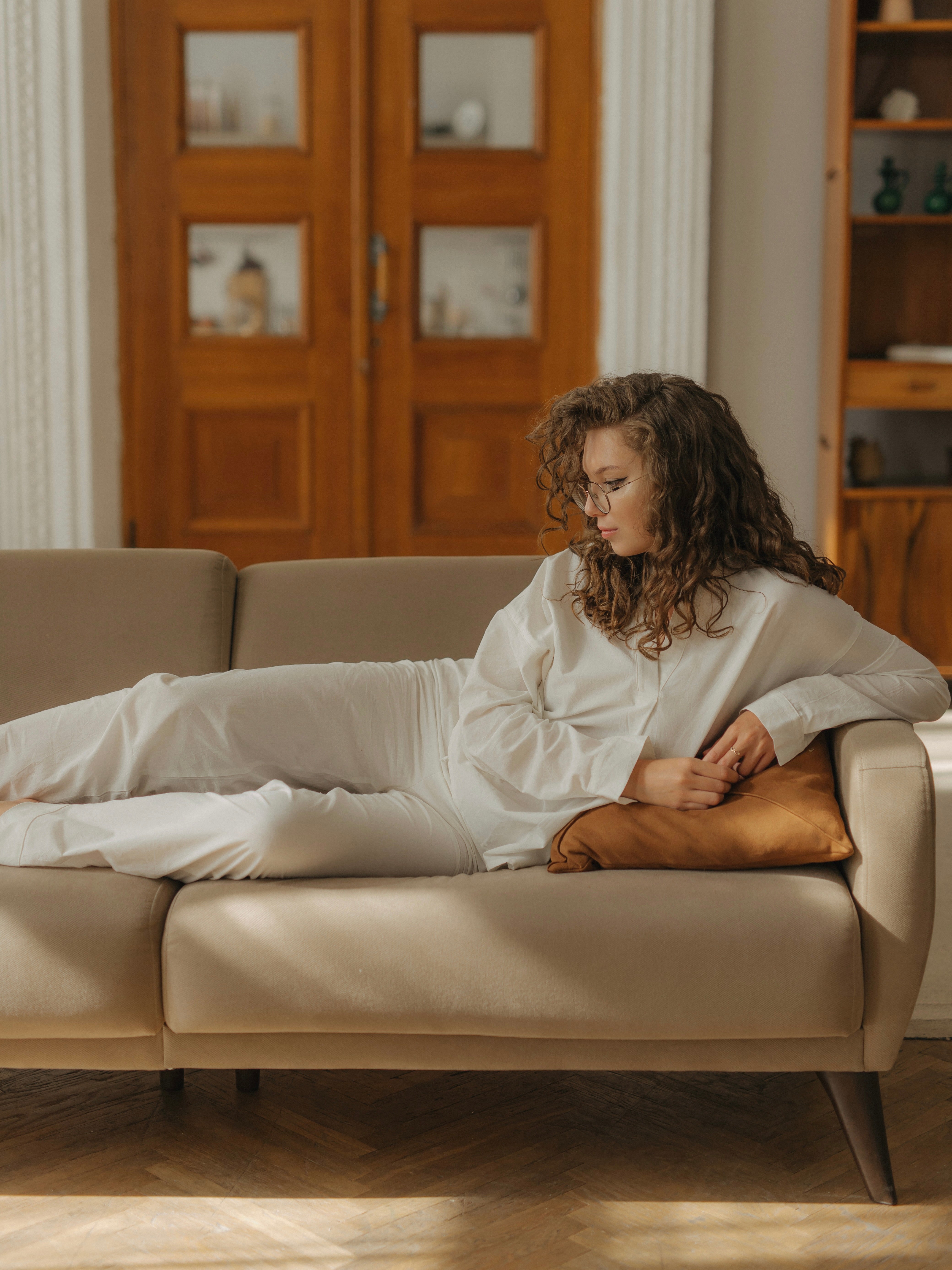 Pijama femenina de algodón cocido Creme