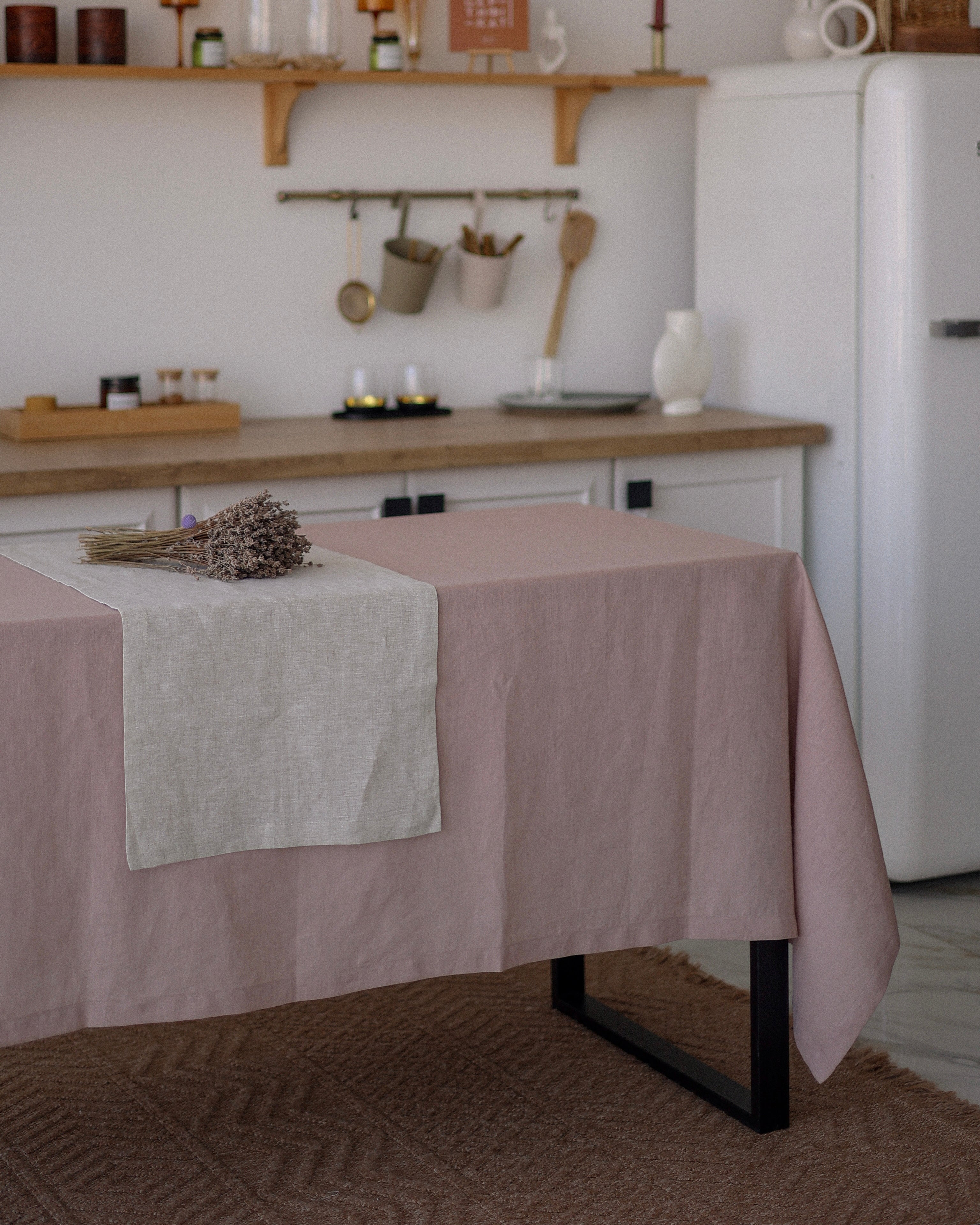 Runner made of boiled linen Leglo Ivory