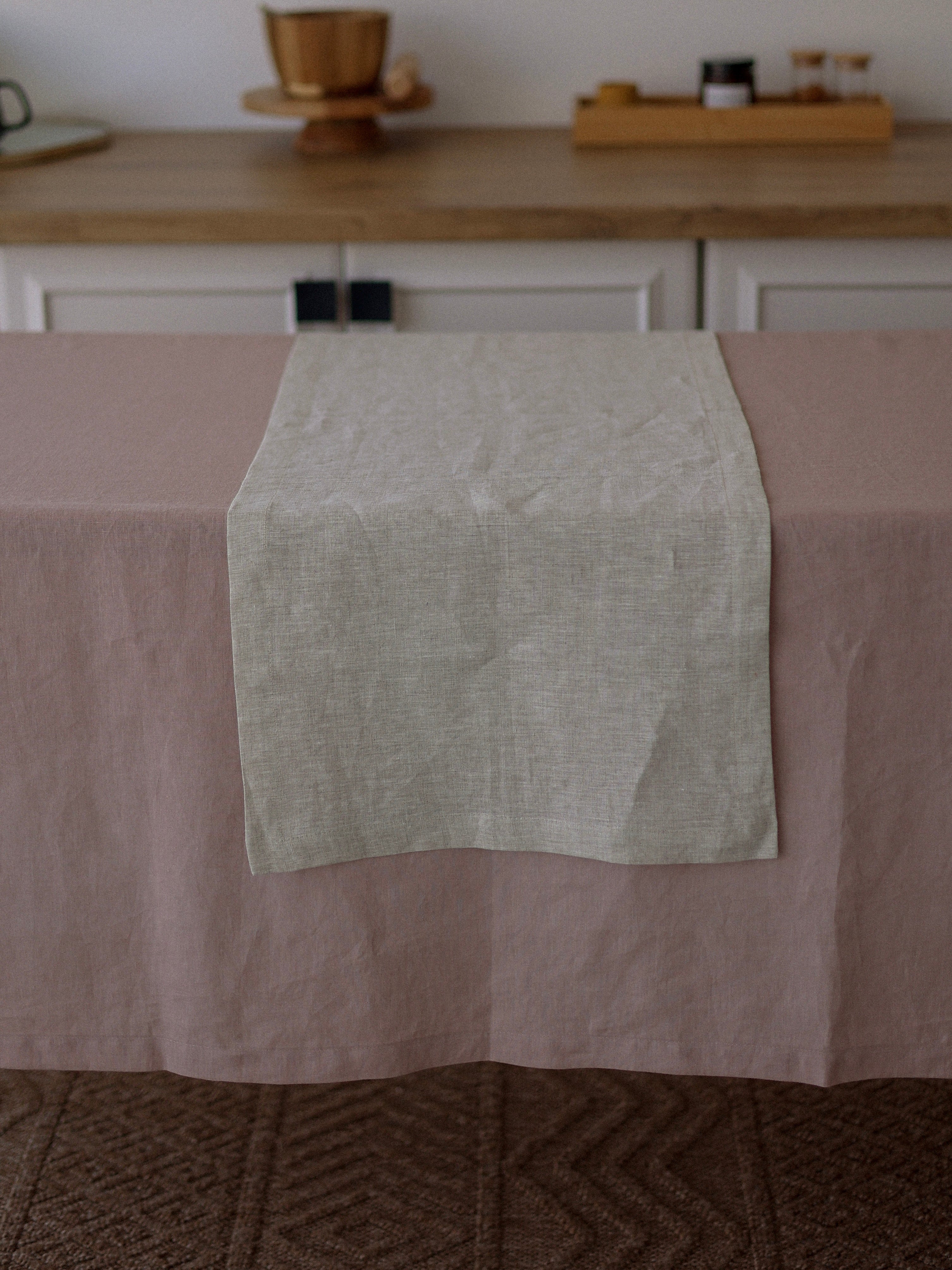 Runner made of boiled linen Leglo Ivory