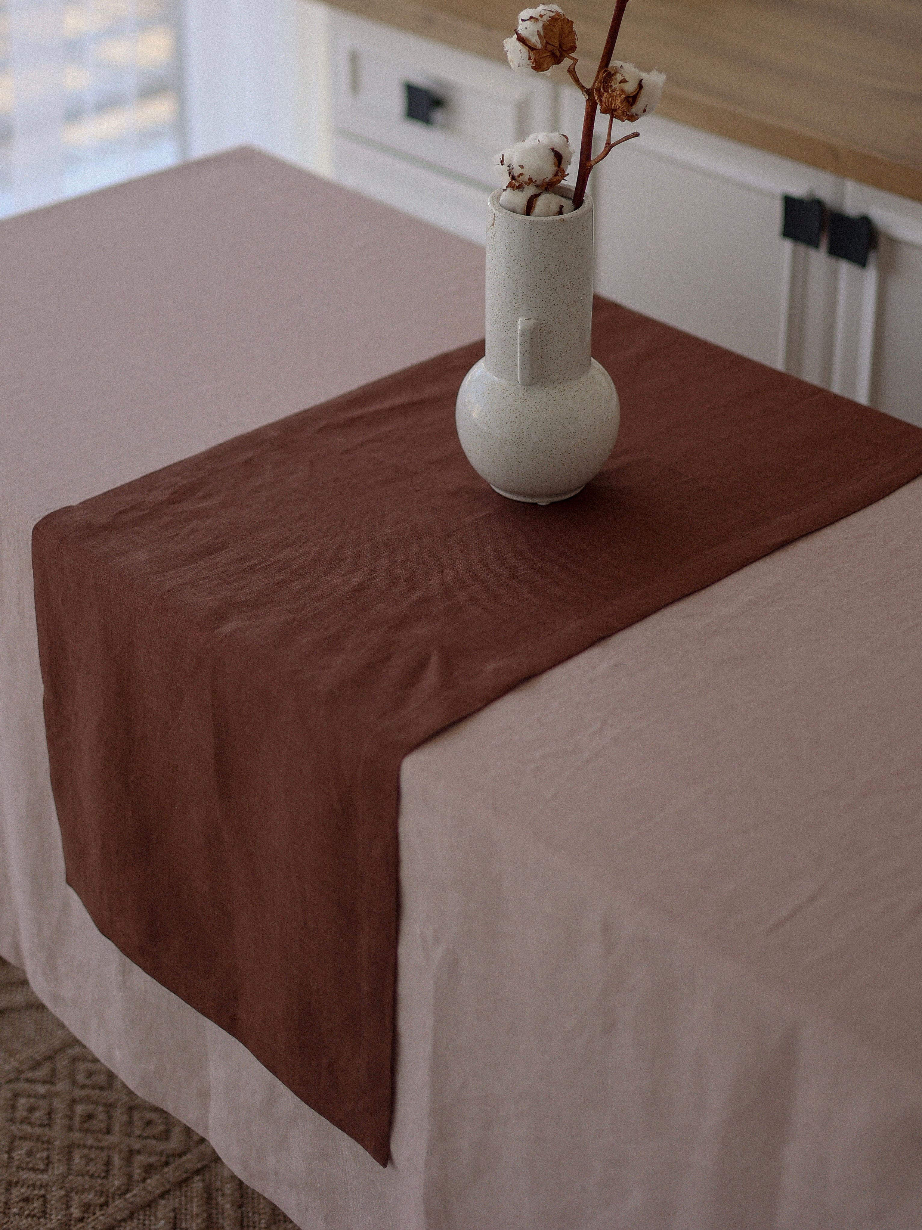 Runner made of boiled flax Leglo Wine