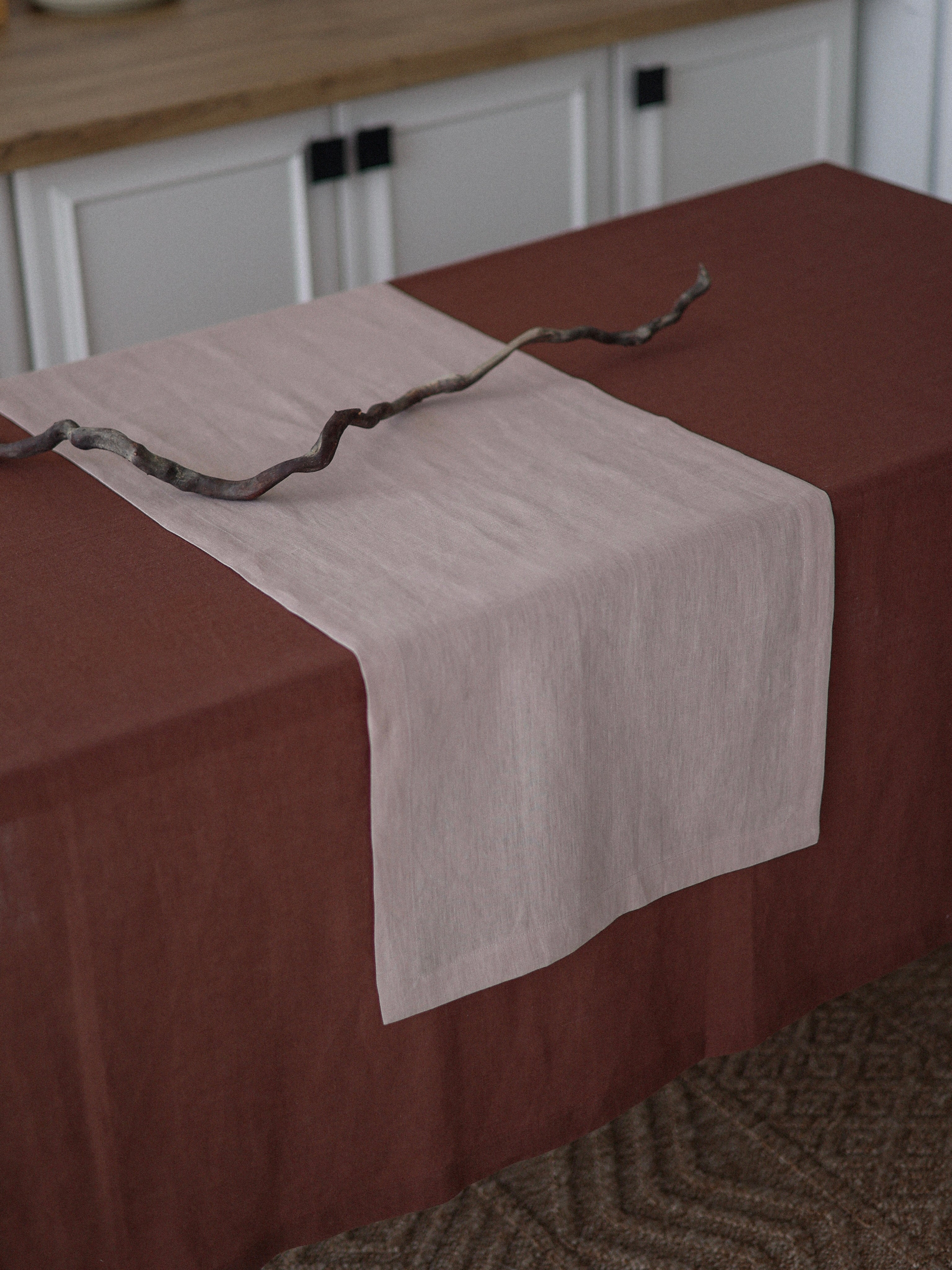 Runner made of boiled flax Leglo Lace