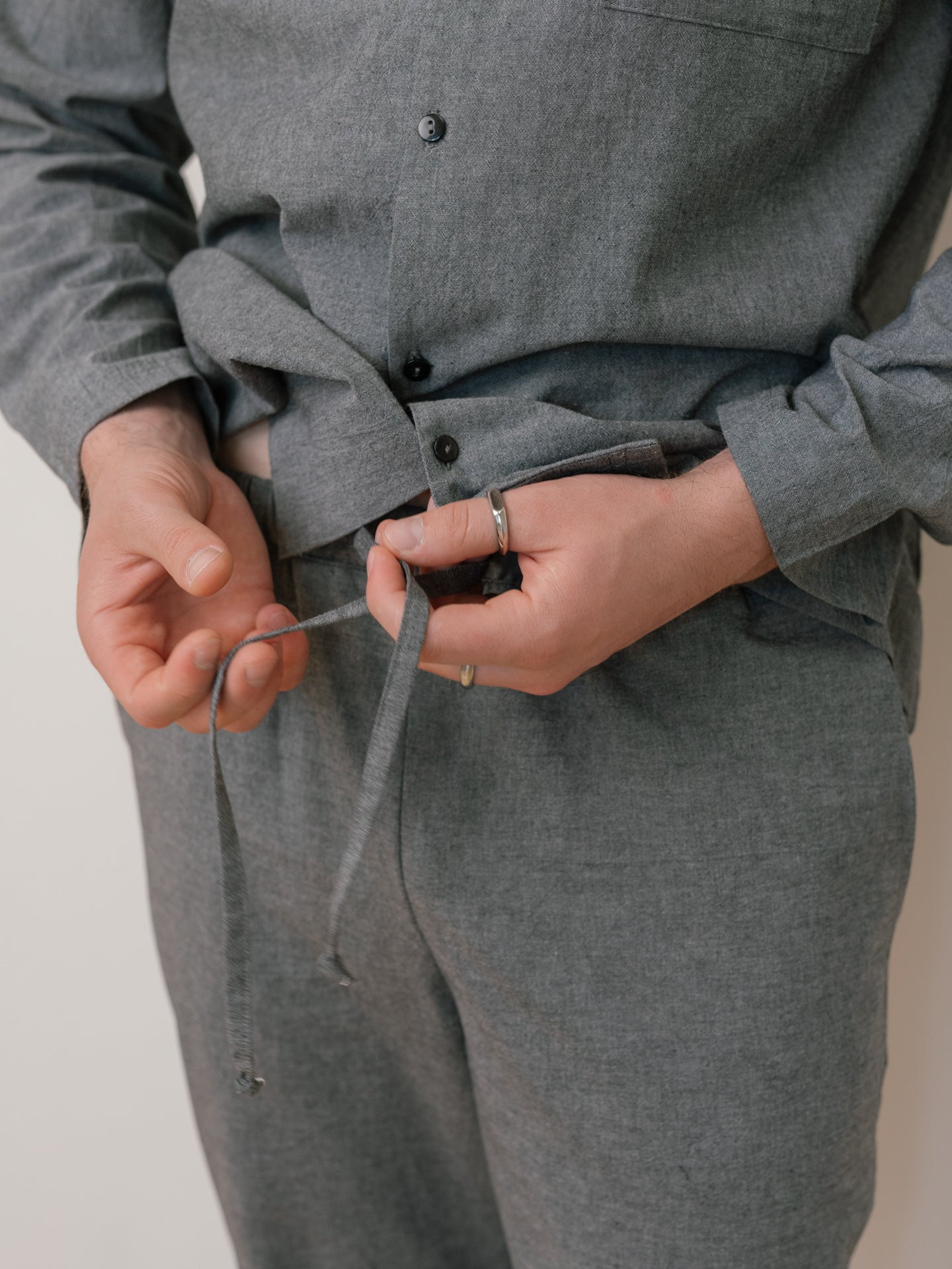 Pantalones para hombre de algodón peinado Leglo Silver