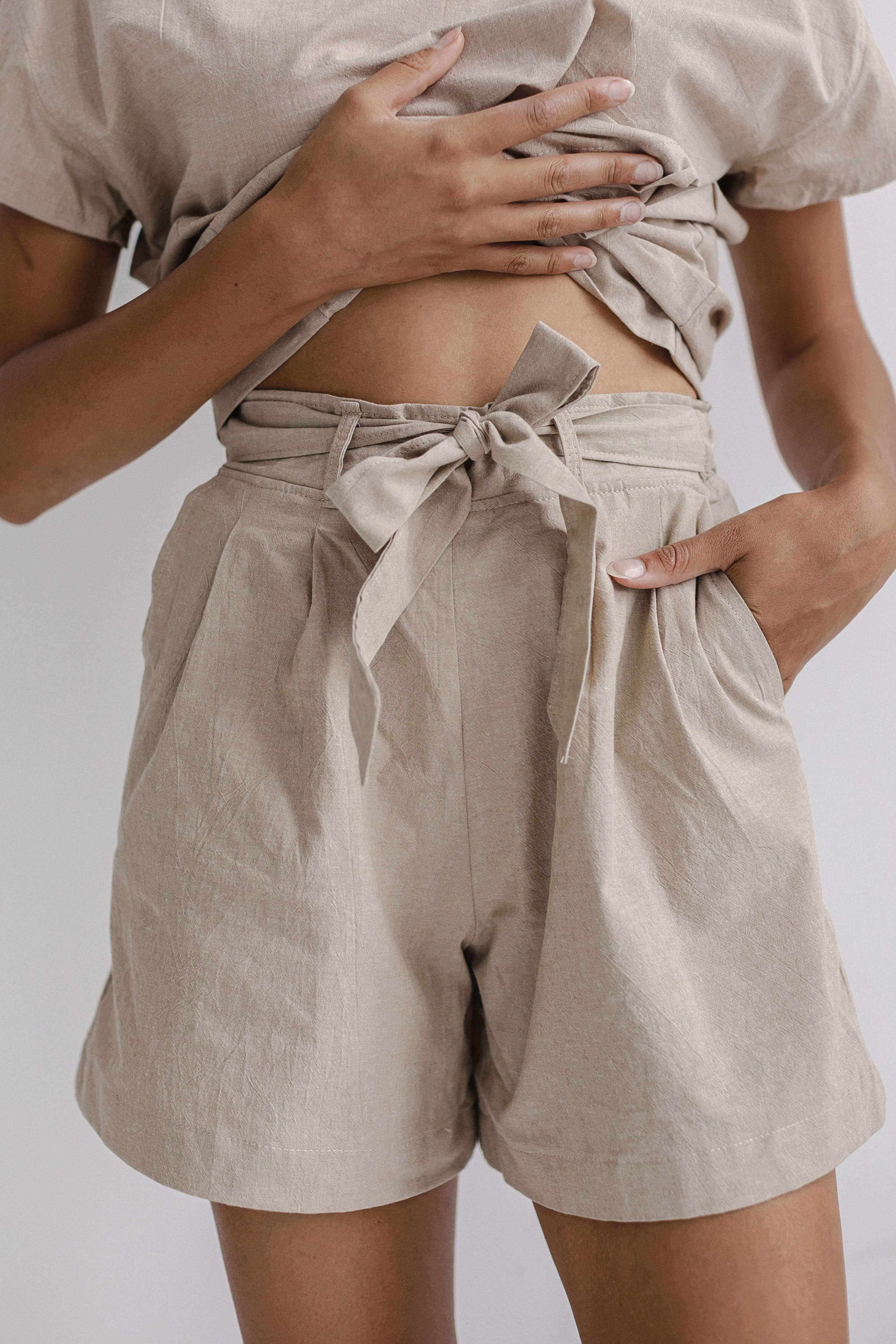 Pijama Feminino com Calções Amêndoa